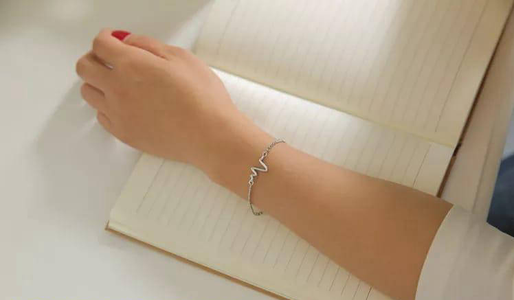 1 Pc Allow Silver And Black Plated Uni-Six Heart Beat