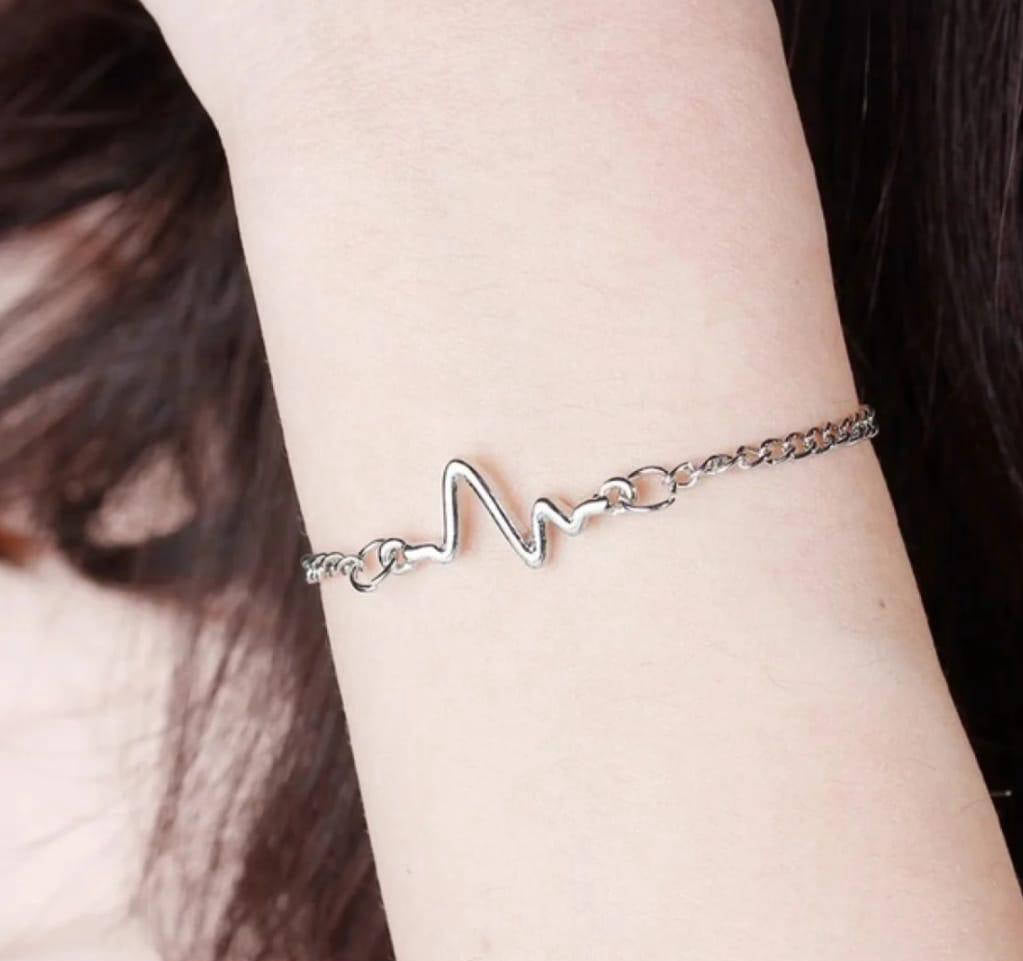 1 Pc Allow Silver And Black Plated Uni-Six Heart Beat